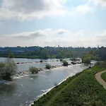 VinhMinh Homes 1 - Stylisches Apartment, Business, Urlaub, Zentral, Parkplatz&Fahrrad Stellplatz, WLAN Hattingen