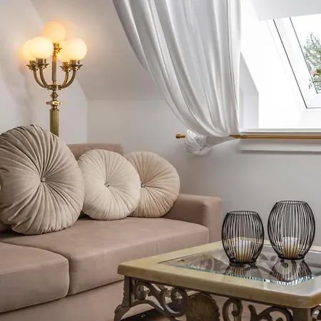 Vinhminh Homes 1 - Business Apartment, Zentral, Parkplatz, Wlan & Ruhig