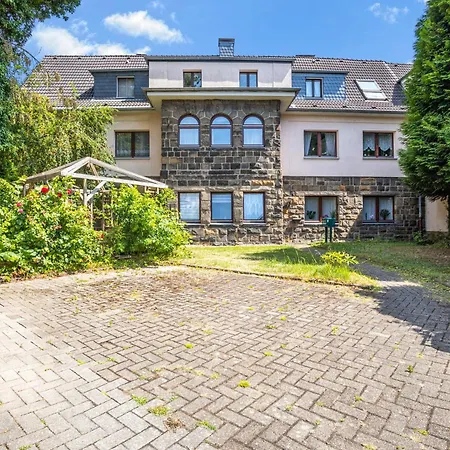 Vinhminh Homes 1 - Business Apartment, Zentral, Parkplatz, Wlan & Ruhig Apartament Hattingen