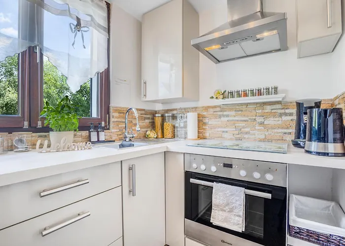 Vinhminh Homes 1 - Business Apartment, Zentral, Parkplatz, Wlan & Ruhig * Hattingen