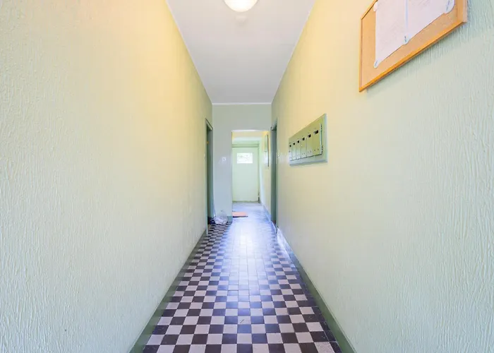 Vinhminh Homes 1 - Business Apartment, Zentral, Parkplatz, Wlan & Ruhig Apartman *