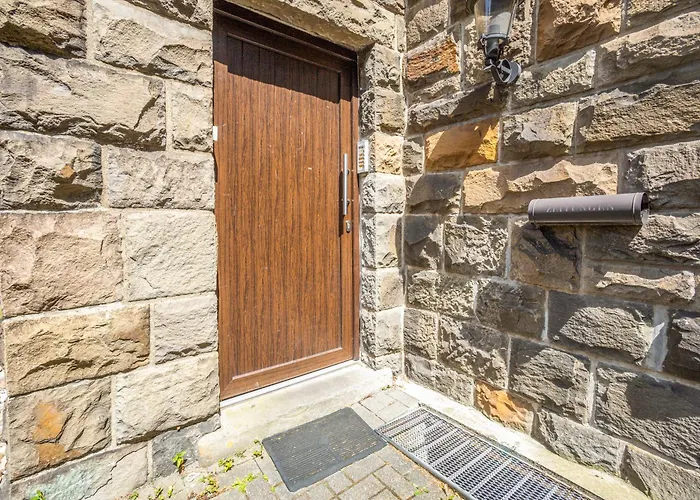 Mehr Platz Als Im Hotel - Ruhig & Zentral, Parkplatz, Wlan, Arbeitsplatz * 哈廷根